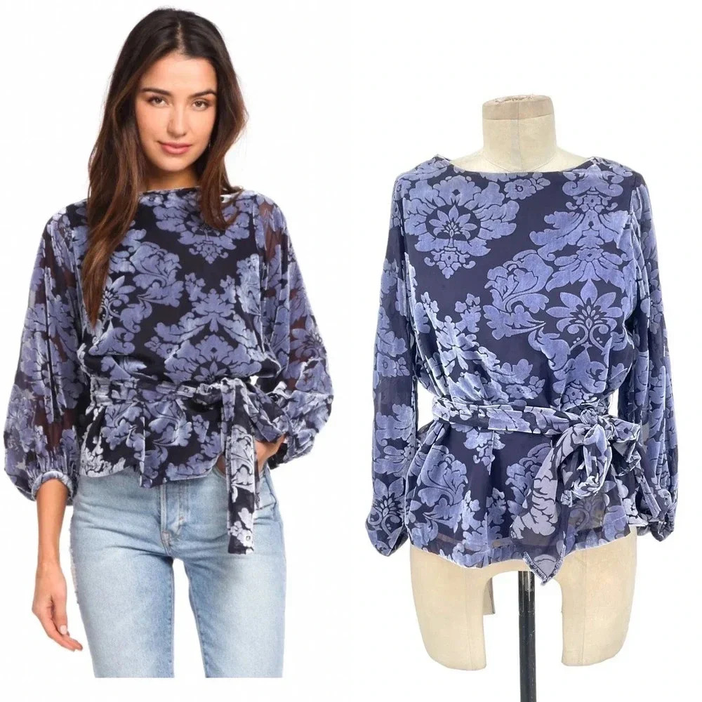 Yumi Kim Kiss and‎ Tell Top Lapis Burn Out Velvet Blouse Blue Size Small